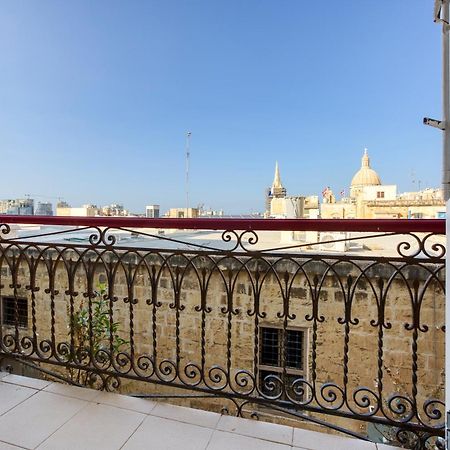 A 1Br Stylish, Fully Equipped Home In The Capital By 360 Estates فاليتا المظهر الخارجي الصورة