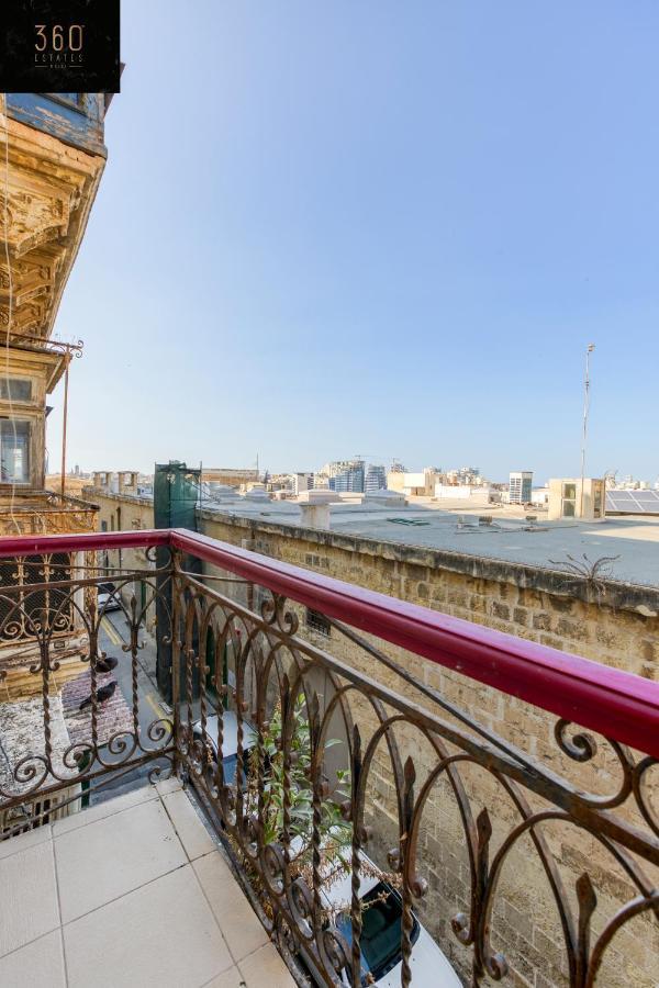 A 1Br Stylish, Fully Equipped Home In The Capital By 360 Estates فاليتا المظهر الخارجي الصورة