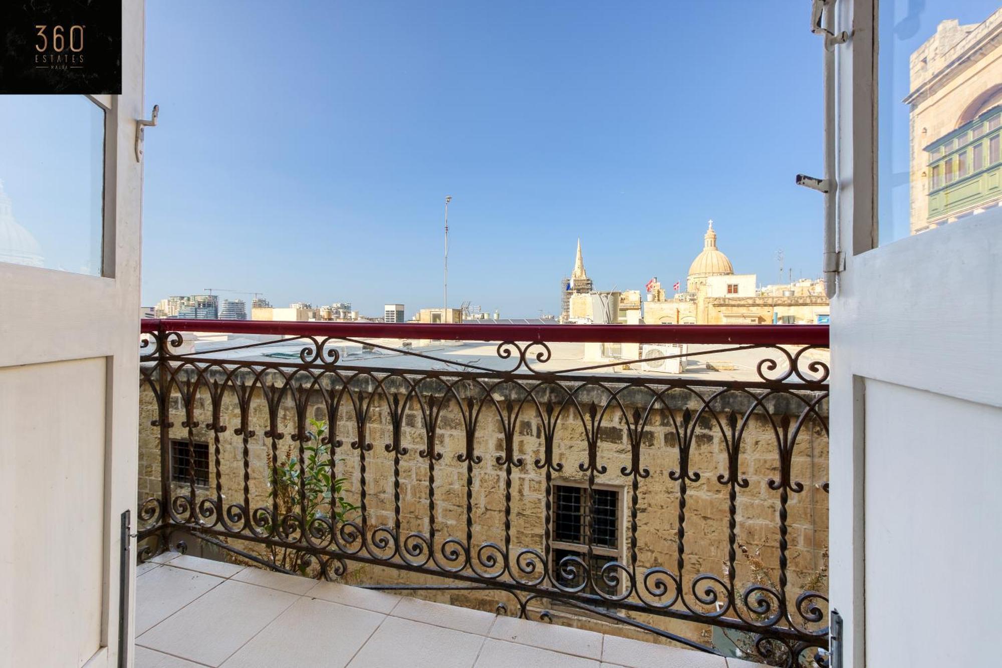 A 1Br Stylish, Fully Equipped Home In The Capital By 360 Estates فاليتا المظهر الخارجي الصورة