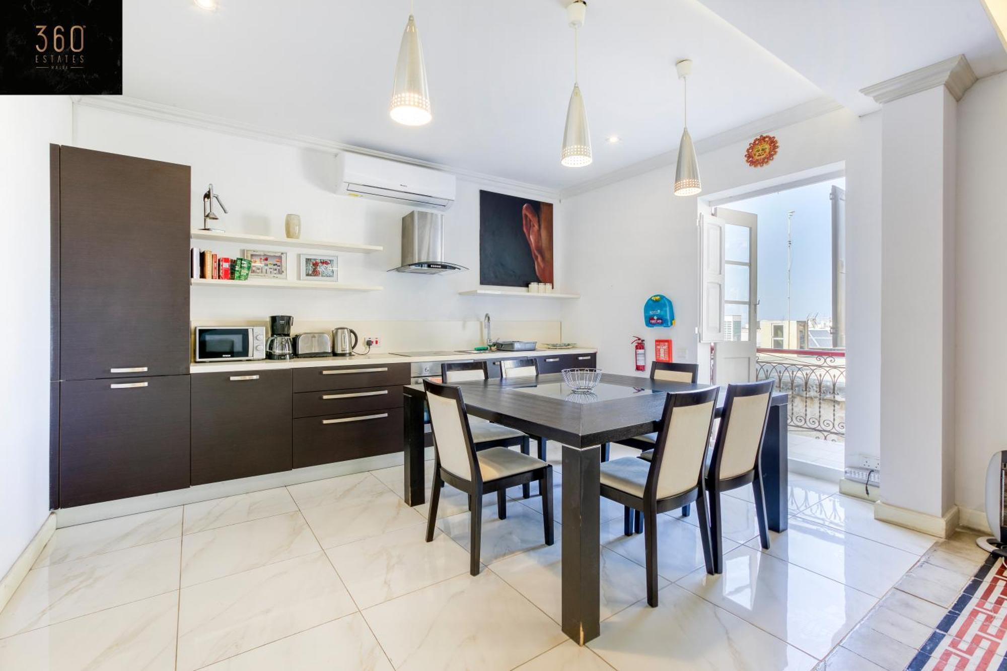 A 1Br Stylish, Fully Equipped Home In The Capital By 360 Estates فاليتا المظهر الخارجي الصورة